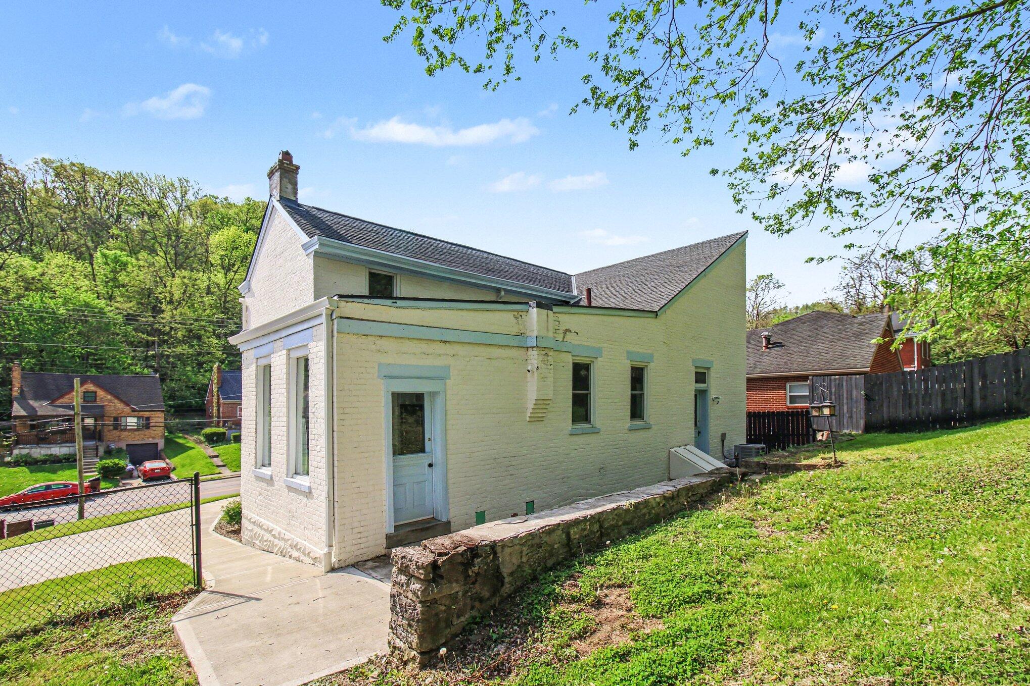 816 Highland Avenue