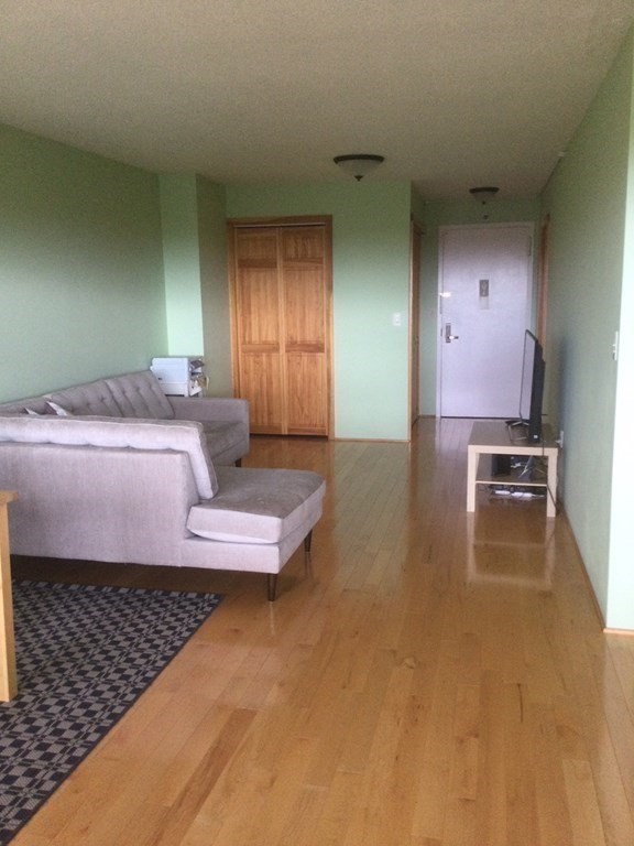 151 Tremont Street # 9K