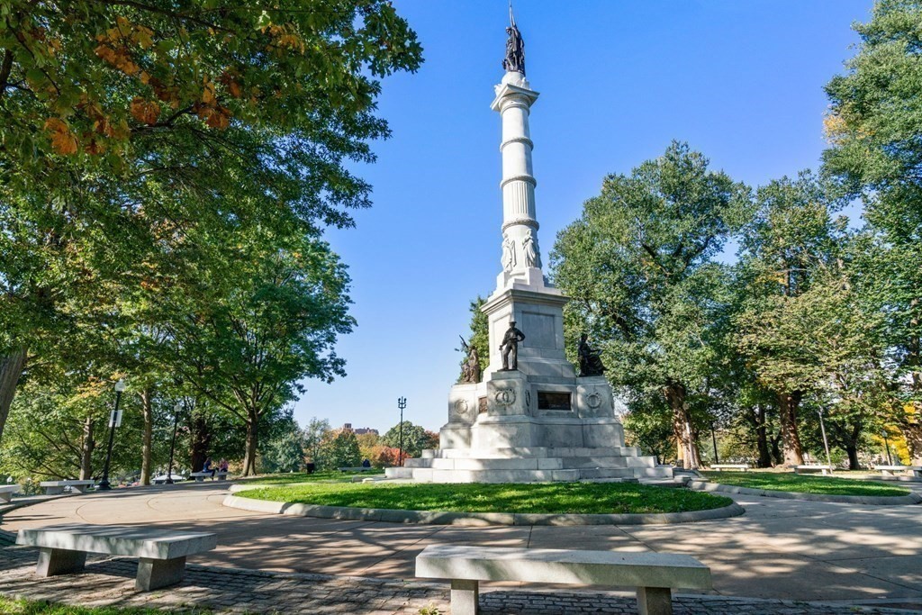 151 Tremont Street # 14A