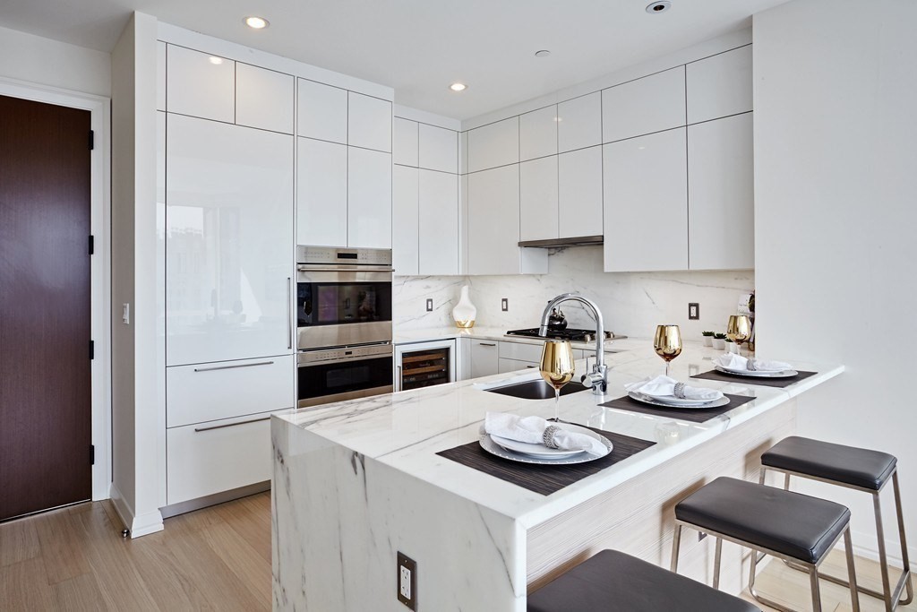 1 Franklin Street # 3409