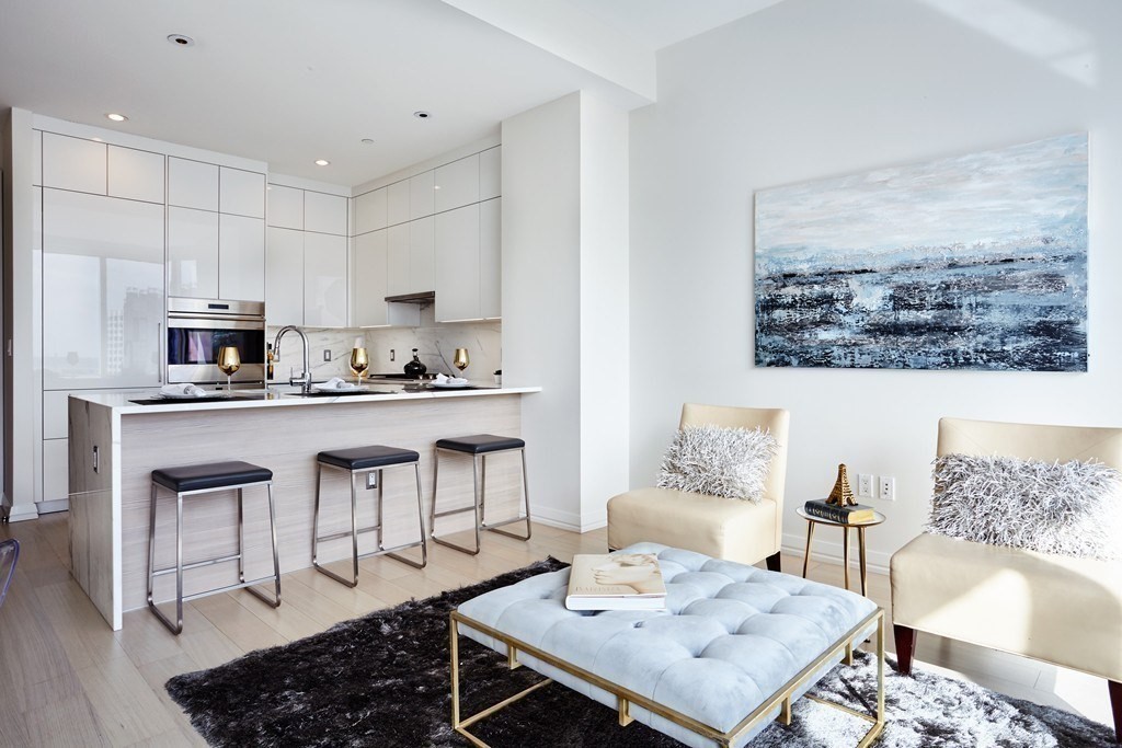 1 Franklin Street # 3409