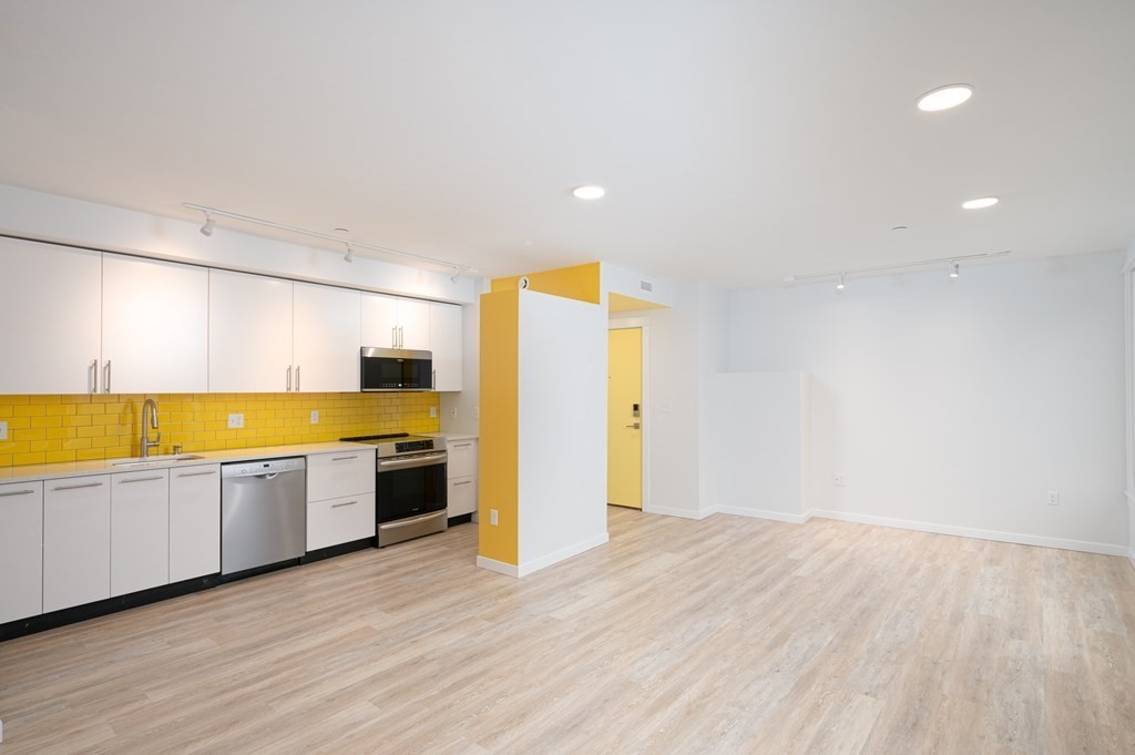 205 Beacon Street # 101