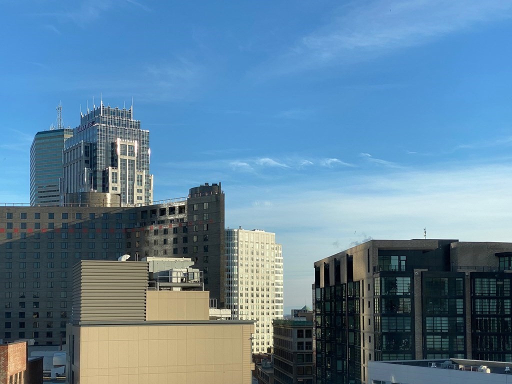 151 Tremont St # 15S