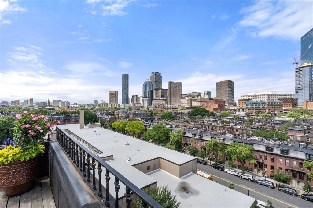 2 Clarendon St # 404