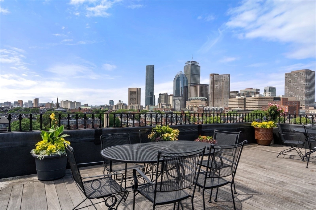 2 Clarendon St # 404