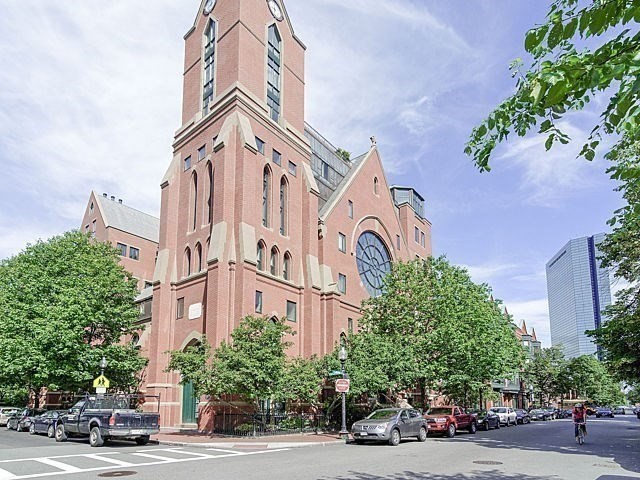 2 Clarendon St # 404