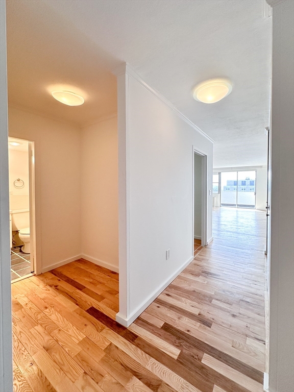 8 Whittier Place # 21G