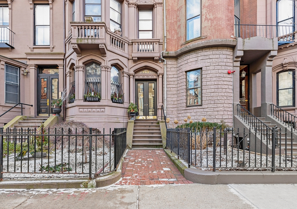 165 Beacon St # 165