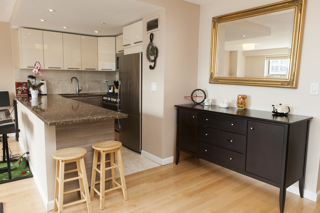 151 Tremont Street # 25C