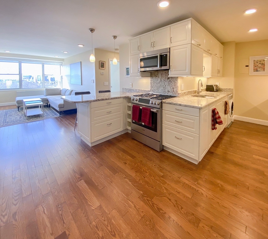 151 Tremont Street # 11L