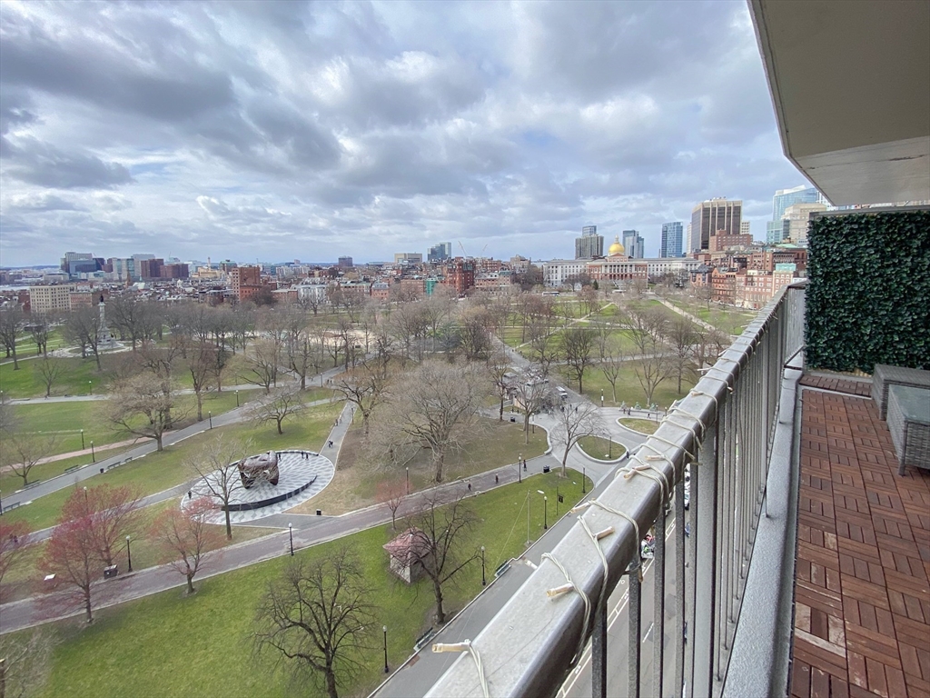 151 Tremont St # 16J