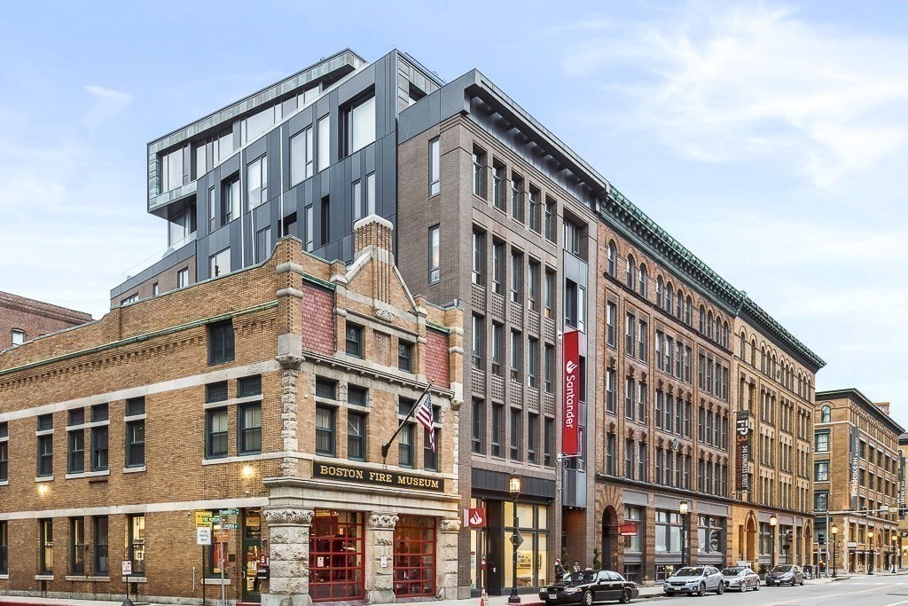 346 Congress Street # 611