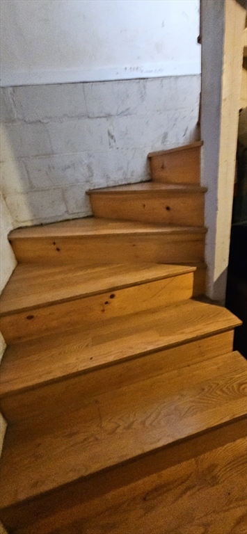 10/12 Corregidor Way