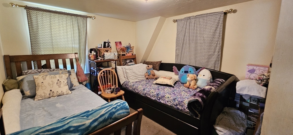 10/12 Corregidor Way