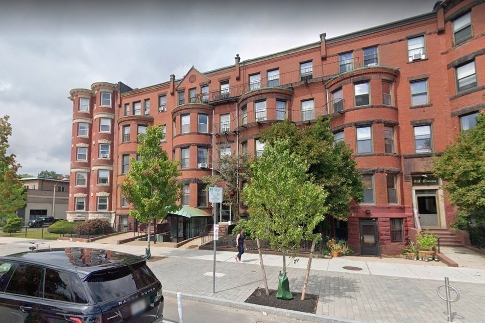 924 Beacon Street # 7