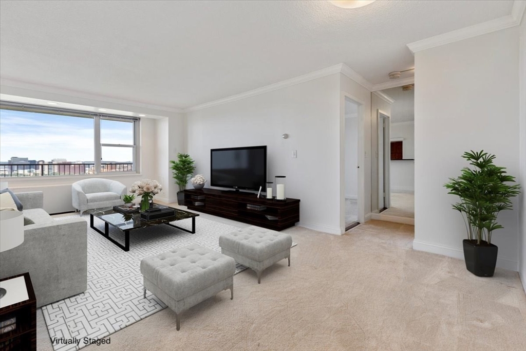 151 Tremont St # 24N