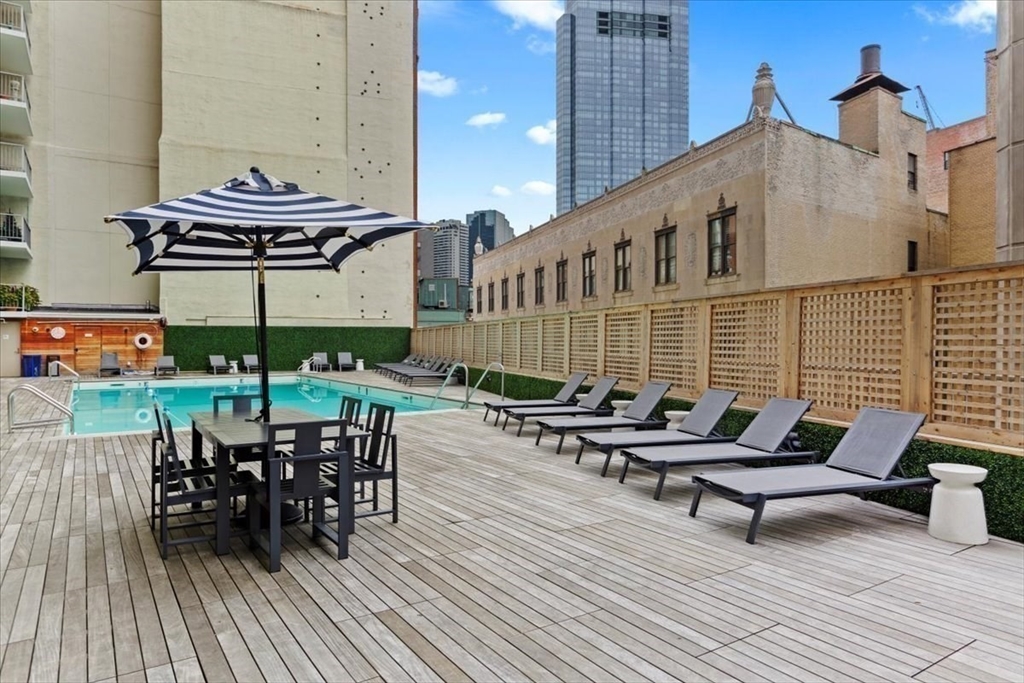 151 Tremont St # 24N