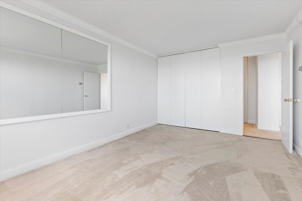 151 Tremont St # 24N