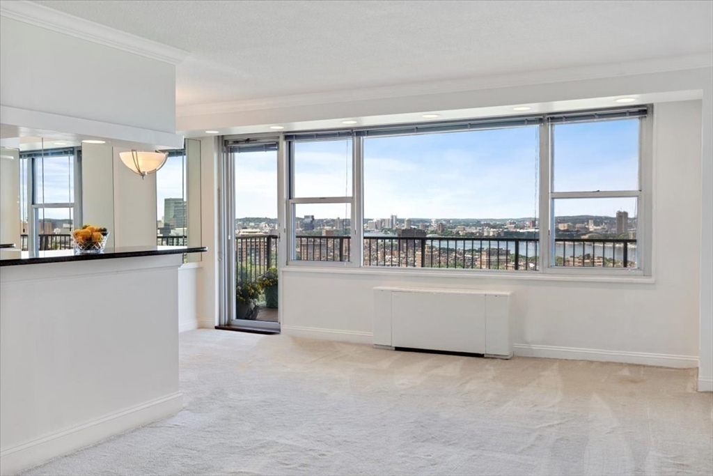 151 Tremont St # 24N