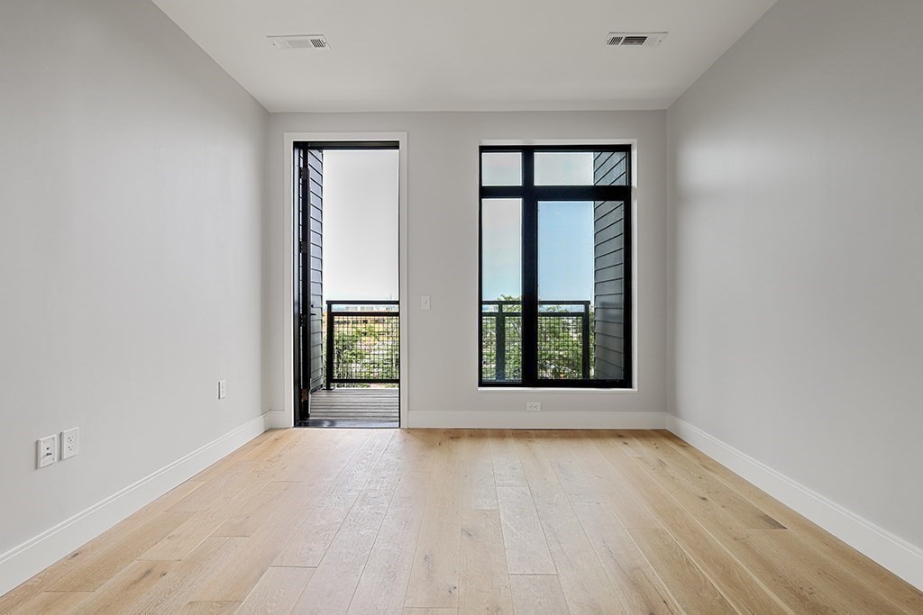 191 Washington Street # 513