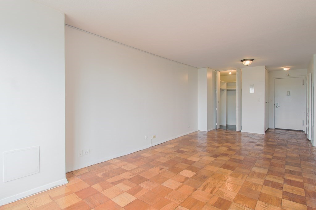 151 Tremont Street # 7H