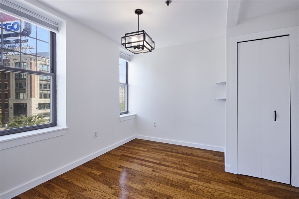534 Commonwealth Ave., # 3B Unit: U: 3B