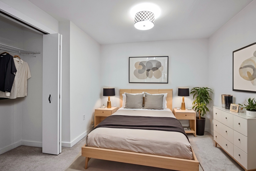 534 Commonwealth Ave., # 3B Unit: U: 3B