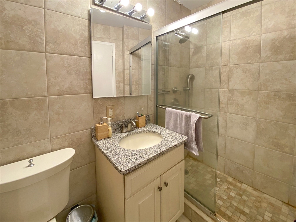 151 Tremont Street # 22M