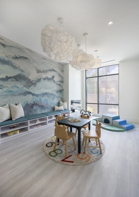 100 Shawmut Ave # 603