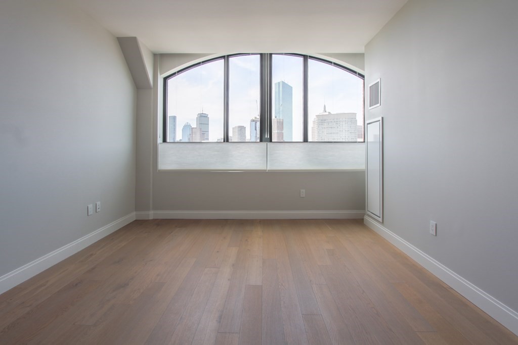 100 Shawmut Ave # 603