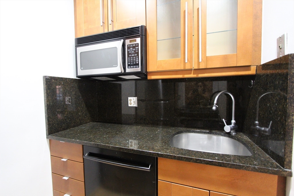 88 Saint Botolph St # 2