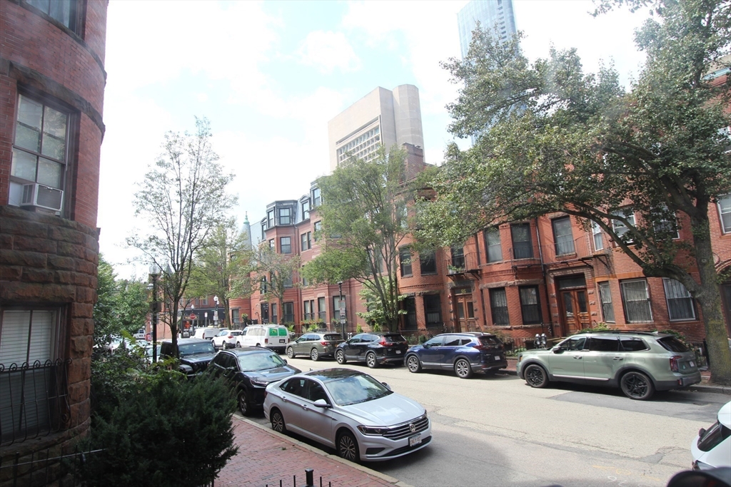 88 Saint Botolph St # 2