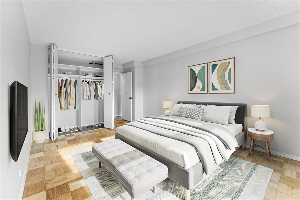 151 Tremont Street # 14B