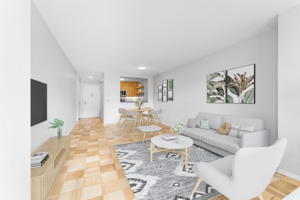 151 Tremont Street # 14B