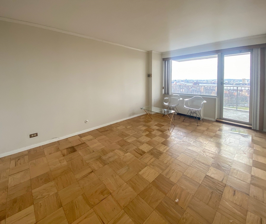 151 Tremont St # 26E