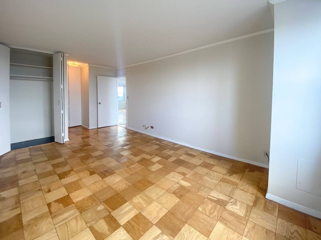 151 Tremont St # 26E