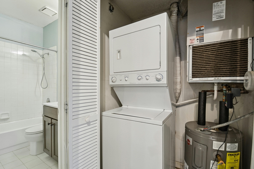 77 Bradford Commons Ln # 77