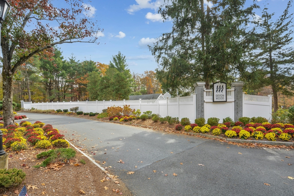 77 Bradford Commons Ln # 77