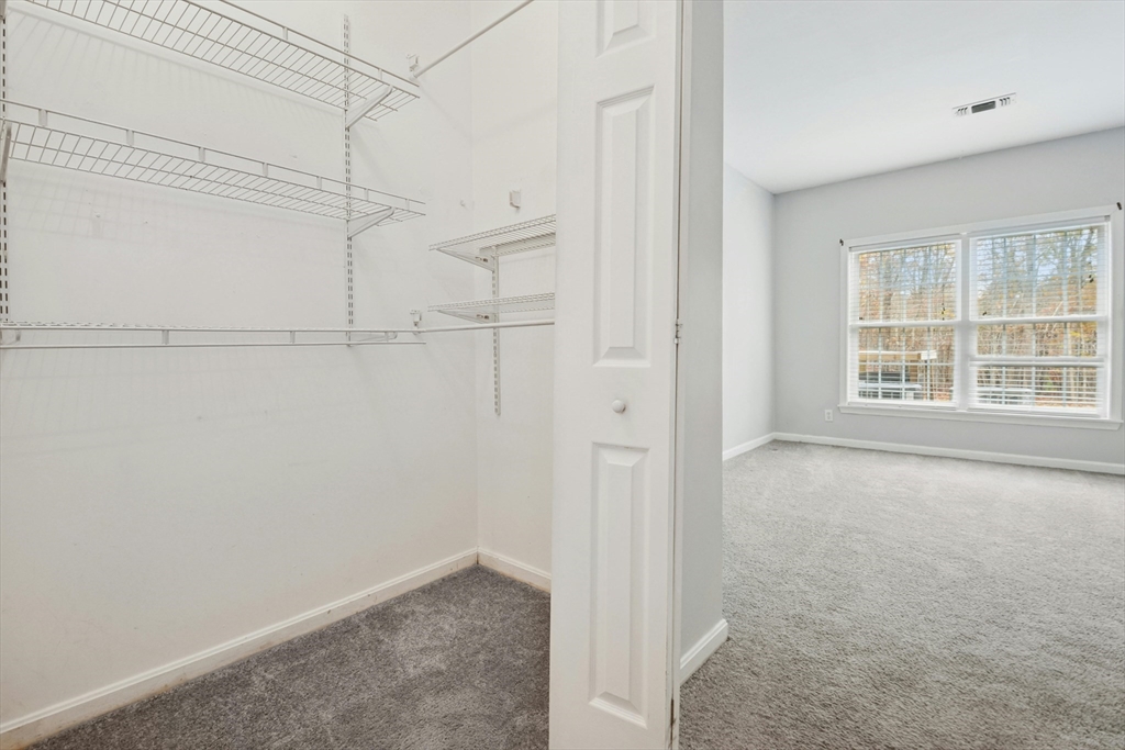 77 Bradford Commons Ln # 77