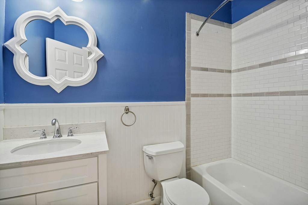 77 Bradford Commons Ln # 77