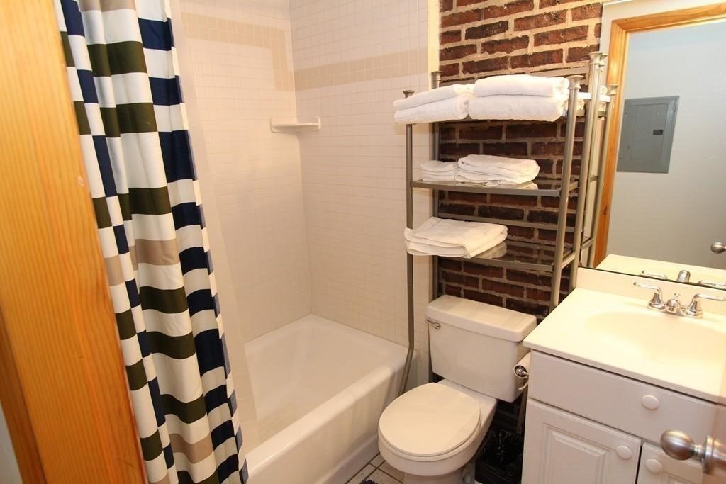 49-51 Temple Place # 3R