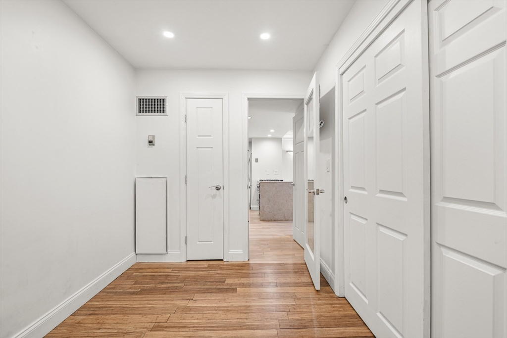 170 Tremont St # 702