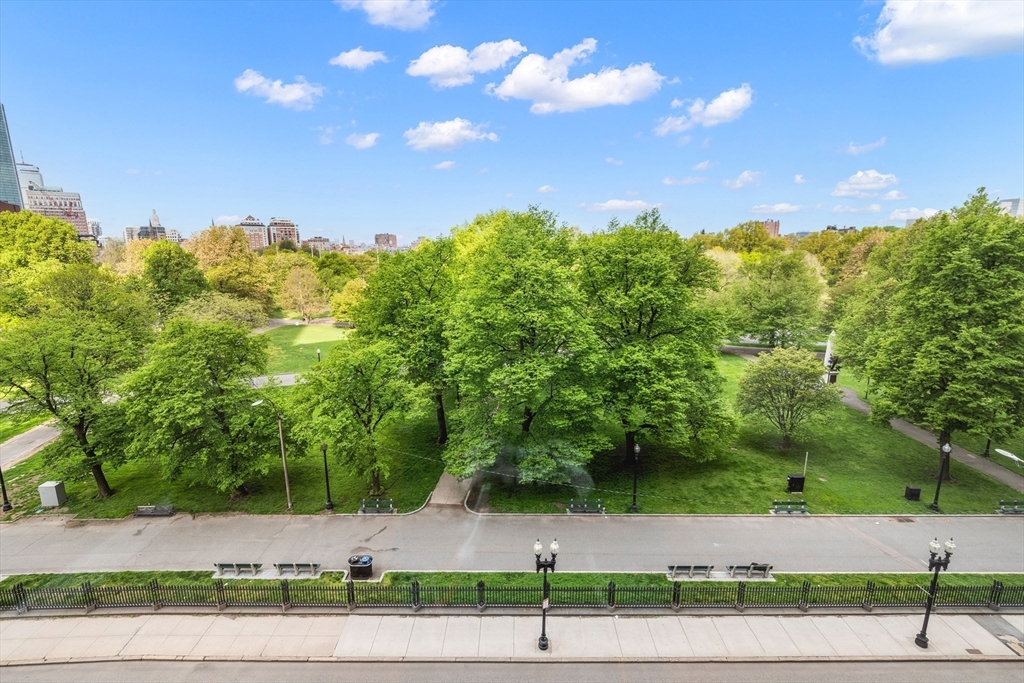 170 Tremont St # 702