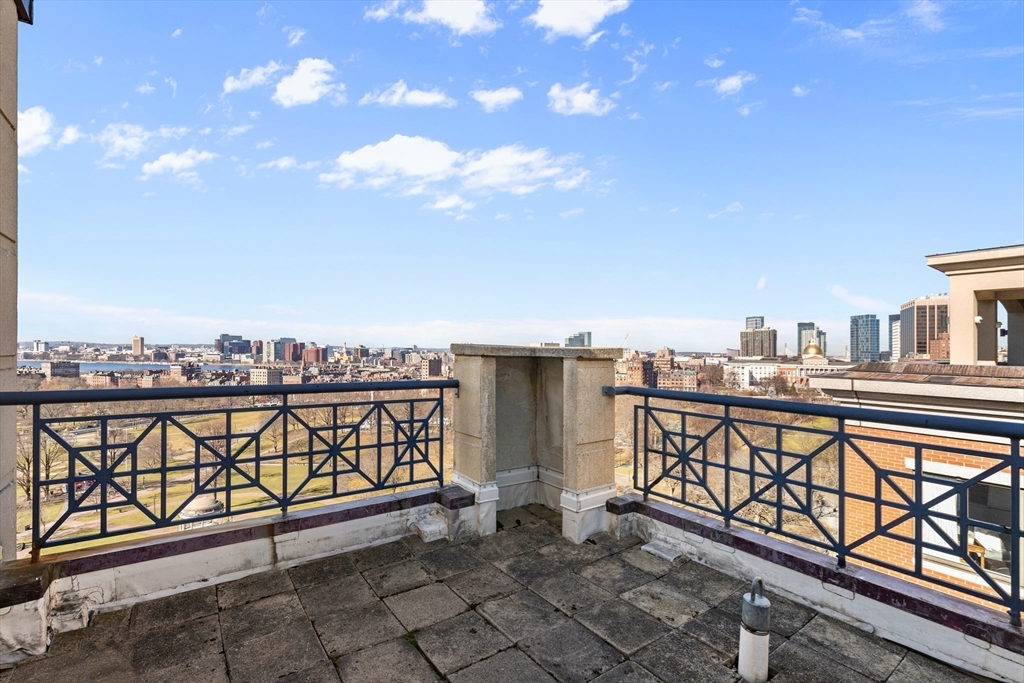 170 Tremont St # 702