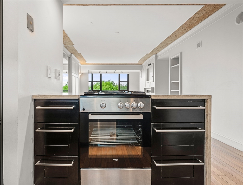 170 Tremont St # 702