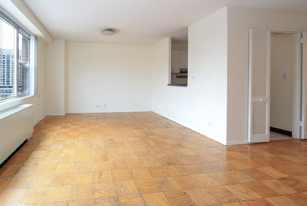 151 Tremont St # 18C