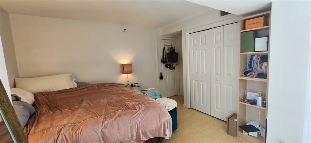 170 Tremont St # 606