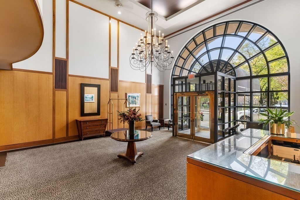 170 Tremont St # 205