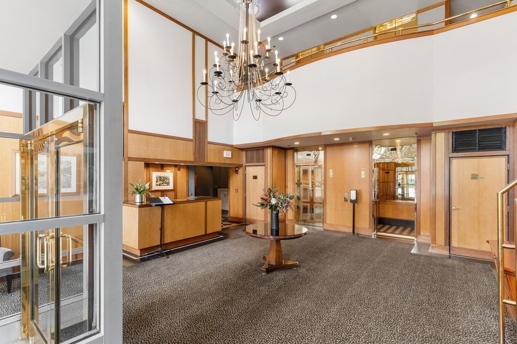 170 Tremont St # 205