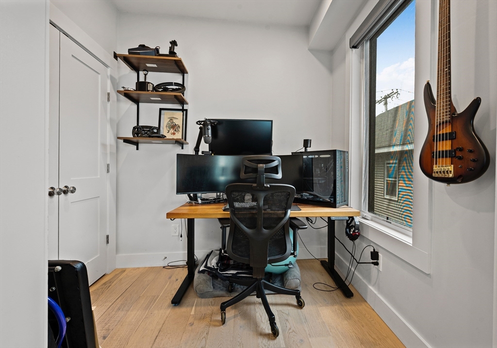 105 Washington St. # 2B